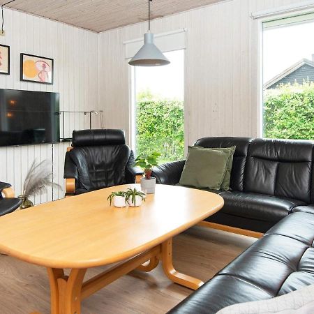 9 Person Holiday Home In Juelsminde Sonderby  Kültér fotó