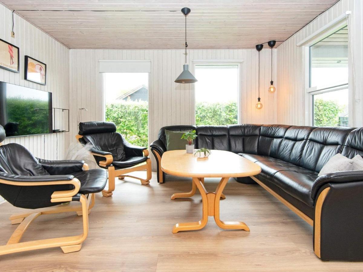 9 Person Holiday Home In Juelsminde Sonderby  Kültér fotó