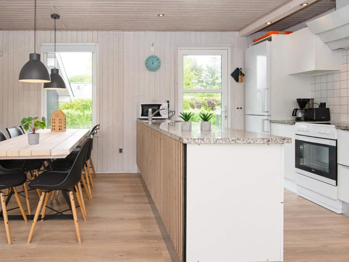 9 Person Holiday Home In Juelsminde Sonderby  Kültér fotó